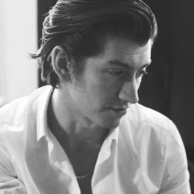 leonorphee's profile picture. ⠀ ⠀ ⠀ ⠀ ⠀ ⠀𝐿’𝘩𝑜𝑚𝑚𝑒 𝑞𝑢𝑖 𝑎 𝑑𝑒́𝑓𝑖𝑒́ 𝑙𝑎 𝑚𝑜𝑟𝑡.