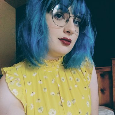 Writer-y sort, game lover, & graduate of The Evergreen State College✨🌲✨ (she/her)
DMsGuild @ Annamyriah de Jong ✨https://t.co/QcKK76QSbm @ annamdejong