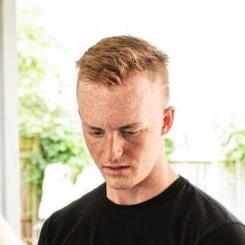 jharden07's profile picture. dumb tweets and mediocre pictures