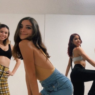 skylerholmes12's profile picture. 