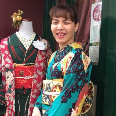 雲仙市の山側在住/ お仕事はFMラジオのパーソナリティー、司会、ライブオーガナイザー、ホテルスタッフ、ゴスペル歌う人等/ 長崎友輪家第1期生/BTS ARMY/風民