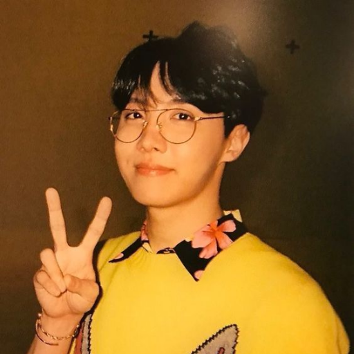 kirarabar's profile picture. Making people happy.