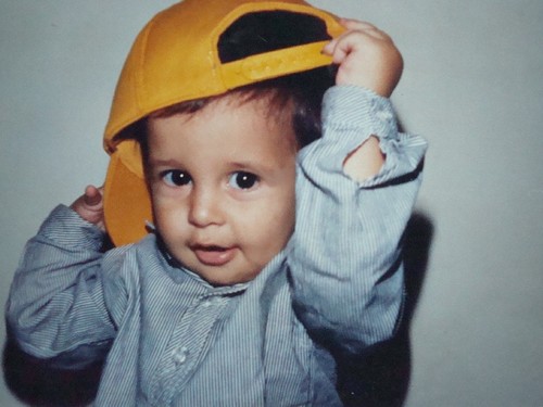 PAULISTA, 24 ANOS, ESTUDANTE DE MEDICINA, CHARMOSO, LEGAL, ENGRAÇADO, HUMILDE, GOURMET, SUSHIMAN, BONITO, ESCRITOR, LIGADOR, CORREDOR, FALADOR,COM DOR, AI.