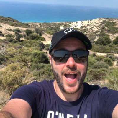 NellyStrong's profile picture. Ex-hockey playing, Pompey supporting, comms strategist and business owner... pro-golfer in the making. Husband to Mrs S, daddy to Jack and Emily.