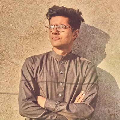 Hanzla_ON_Tweet's profile picture. Mere Followers sirf Mere Liya Followers Nhi Balka Meri Jantah Hain ! ☺