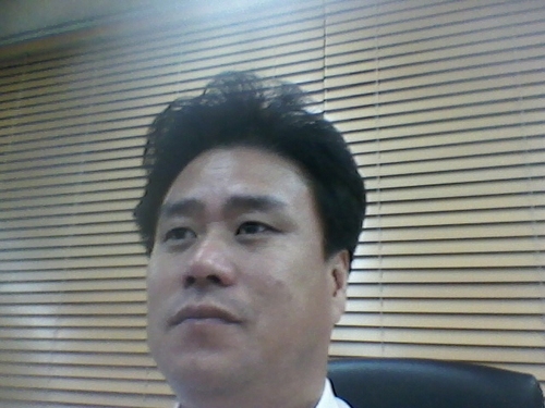 우리나라 오천만 다른얼굴, 다른생각을 인정하고 알아가는것이  흥미로운 40대.