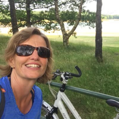 ❤️@JohZondag | 3 kinderen (16,14,12) | de Heer is mijn Herder |😊☀️| Is blij dat ze Zondag heet | corrector | koken,koffie,wijn,vakantie, sporten,lezen&taal