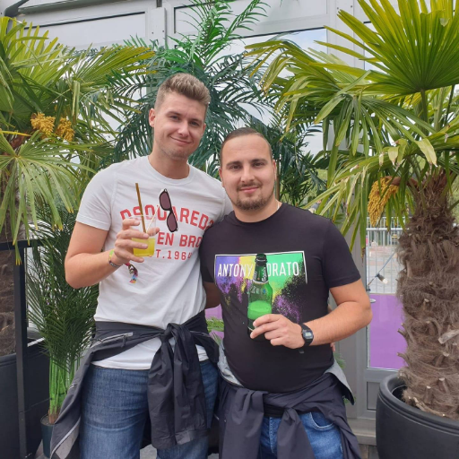 Daz1993's profile picture. 