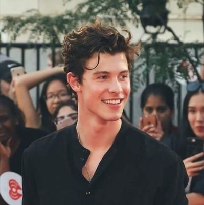 Cuz everybody says it hurts then turns around and makes worse 💥
•
@shawnmendes fan account