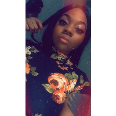 __PrettyPetty's profile picture. SnapChat/ KAMAJ , IG: Knicholle__