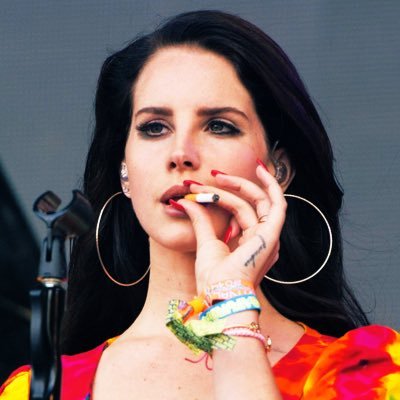 underyoursmile_'s profile picture. stana katic | caitriona balfe | gillian anderson | ldr