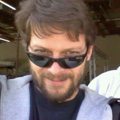 jasonr1972g's profile picture. Progressive!
Art, Music, Lights, Beer.