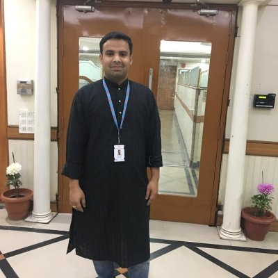 Business Journalist. Worked with Aajtak, Dainik Jagran and PTI.