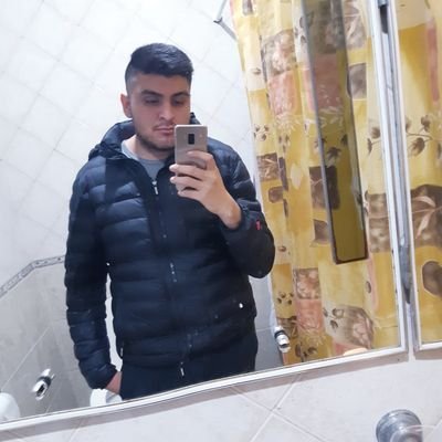 Hincha y socio de San Lorenzo. Yo lo ví campeón de América.