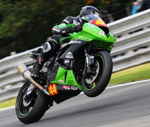 Pearrcyy's profile picture. i live to ride bike