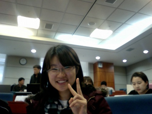 Huge fan of Lotte Giants,like to read & write