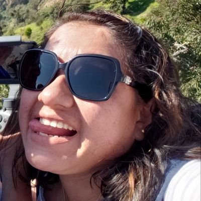 neria_claudia's profile picture. 