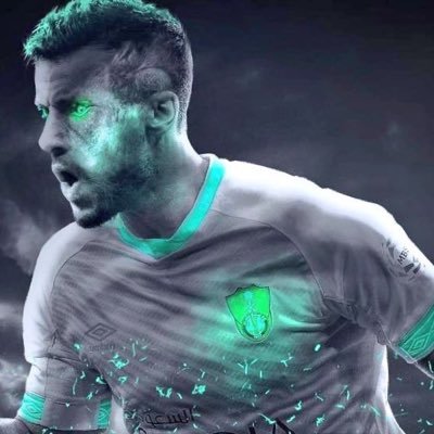 امَارسَ التجَاهَل فيَ حَياتيَ كَثير وَلا اخَجل مَن هَذا الاعَترافَ لانَ اهَتمَاميَ لا امَنحَه الا لمَن.يسَتحقَ آهلاوي المنشاء راقي بتصرفاتي هذا آنا
