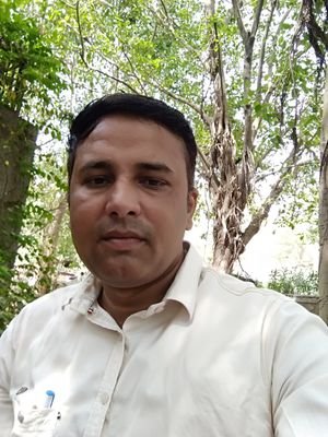 LGx08PZoXlrjiov's profile picture. जय हिन्द