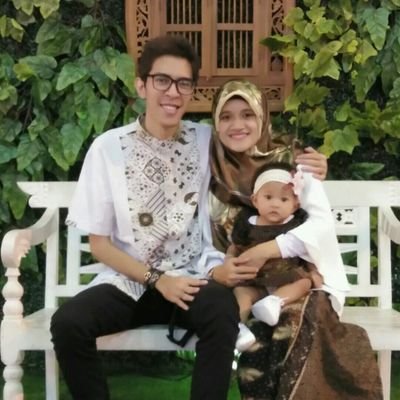 Istri dan Ibu Paruh Waktu || Mamanya Ayin || Emaknya Lylaku Indonesia || Lyla Merchandise @LYLAINDONESIA  @LYLAMERCHANDISE