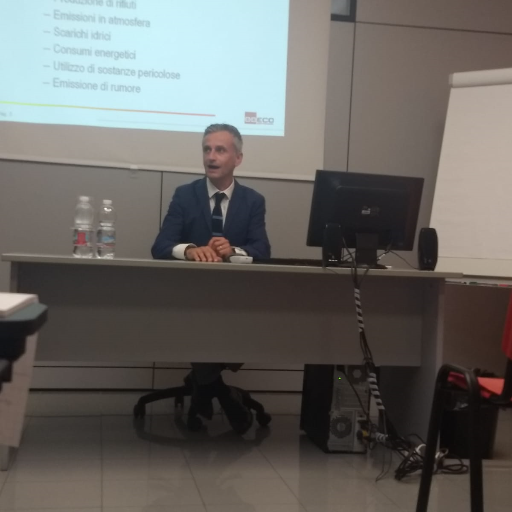 Ingegnere libero professionista. Consulenza e formazione aziendale: salute e sicurezza sul lavoro, ambiente, qualità, protezione dei dati personali.