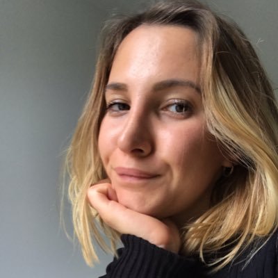 erikatrnz's profile picture. scorpio ☼ scorpio ☽