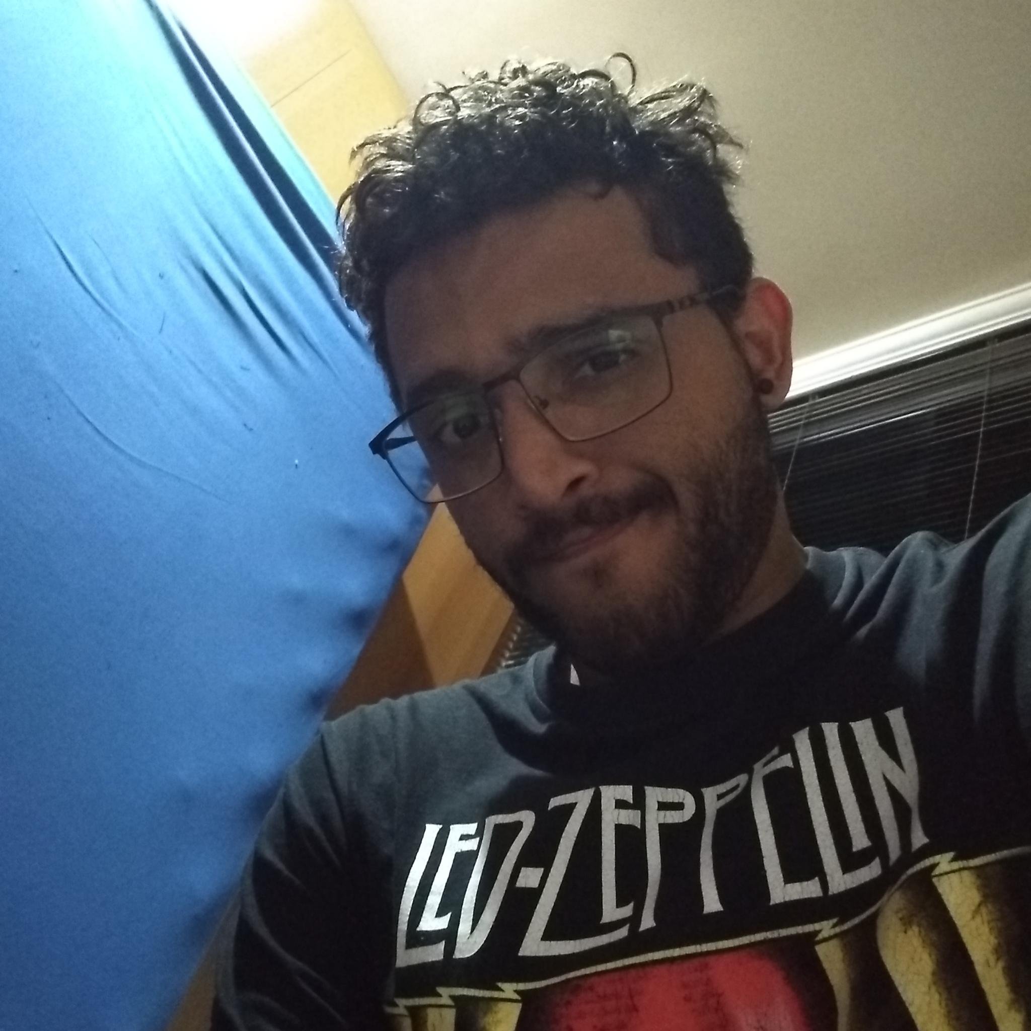 Costa76Hebert's profile picture. Vamo ver memes e fingir que a vida ta interessante 👀👍🏽