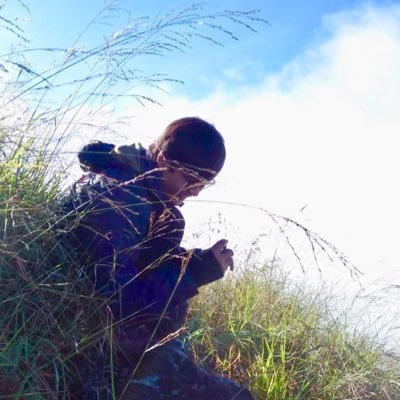 topictwolight's profile picture. Niat = Usaha