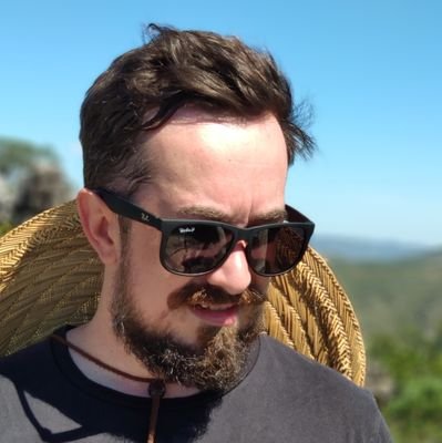 lucasm_eng's profile picture. Cult, conceitual, barroco e deboísta |
Analista de Riscos de TI