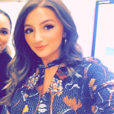 LauraXhuglini's profile picture. Social Studies Teacher @Is75Paulo