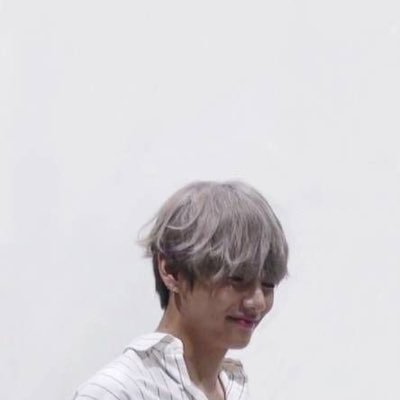 I want kithes 🥺 and attention || i use this account for nsfw stuff so pls dni if you’re a minor
