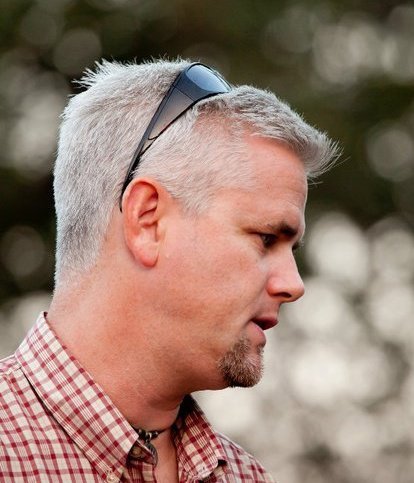 jonathanbrink's profile picture. Visual Designer | UX/UI Design | Start up Founder | Product Designer