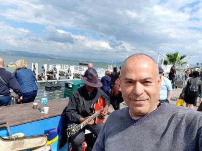 0DCUs15zlIHKWlN's profile picture. ישר,הגון,אוהב