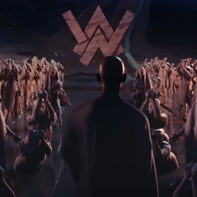 JihaIntan's profile picture. 