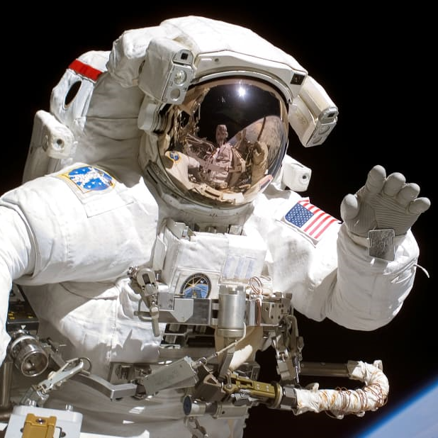 boyinthebubble7's profile picture. 