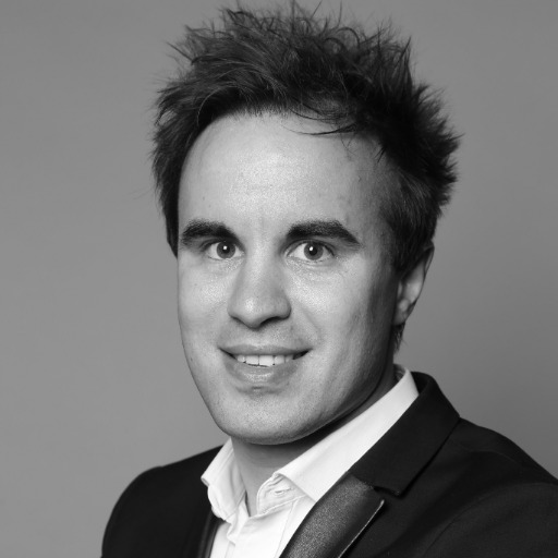 Head of Governance @Edenred - In a modern society, everyone should be an expert in #AI #UX #innovation !