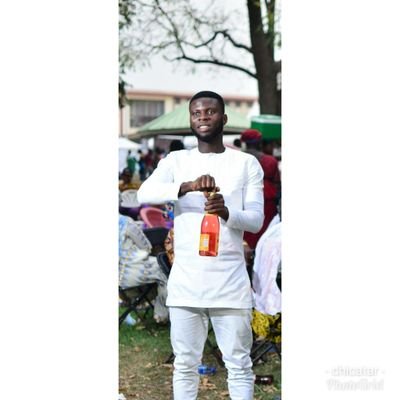 ChicatarJ's profile picture. love for all hatred for none