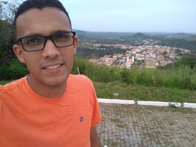 Disciplina é você escolher entre o que você quer AGORA e o que você quer MAIS...