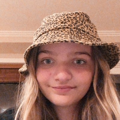 jada_rose_p's profile picture. crying is over, time to eat.