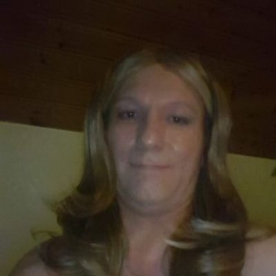 AlfredZ14197490's profile picture. Kleine Transenbitch