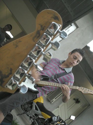 MallmannDogson's profile picture. Sou guitarrista da banda Dogson de são Lourenço do Sul/RS