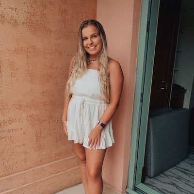 taylorrclaude's profile picture. 