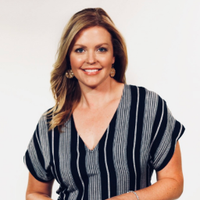 Megan Newquist (@mnewquistkstp) Twitter profile photo