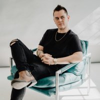 Marcus with a C (@mdrnmarcus) 's Twitter Profile