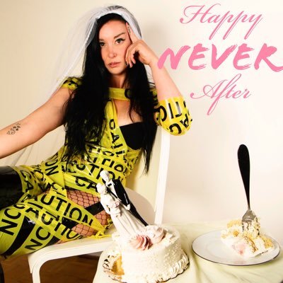 Happy Never After Podcast hosted by comic and 3 time divorcee @MaraMarek. Each week we laugh and talk life post-divorce, relationships, w/a guest!