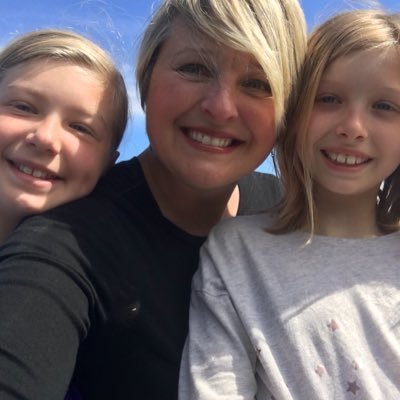 ak_blonde's profile picture. 