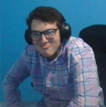 Im a known BOT twitch:https://t.co/x515ulI2ks, @trumalma picked me to win the dating show!!!😊😋