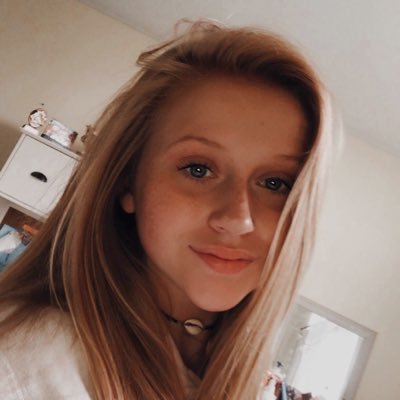 madelynbgarland's profile picture. salem cheer 23’