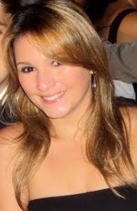 Vou sorrindo mil sorrisos por aí.