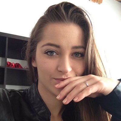 Si tu n’es pas Socrate, tu dois vivre comme si tu voulais être Socrate👁♥️